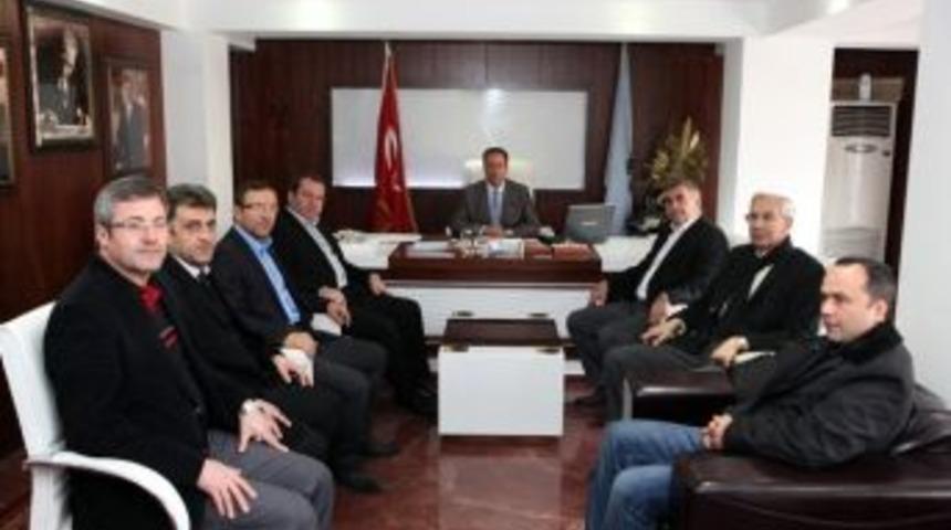 Başkan To&ccedil;oğlu Geyve&rsquo;de Temaslarda Bulundu