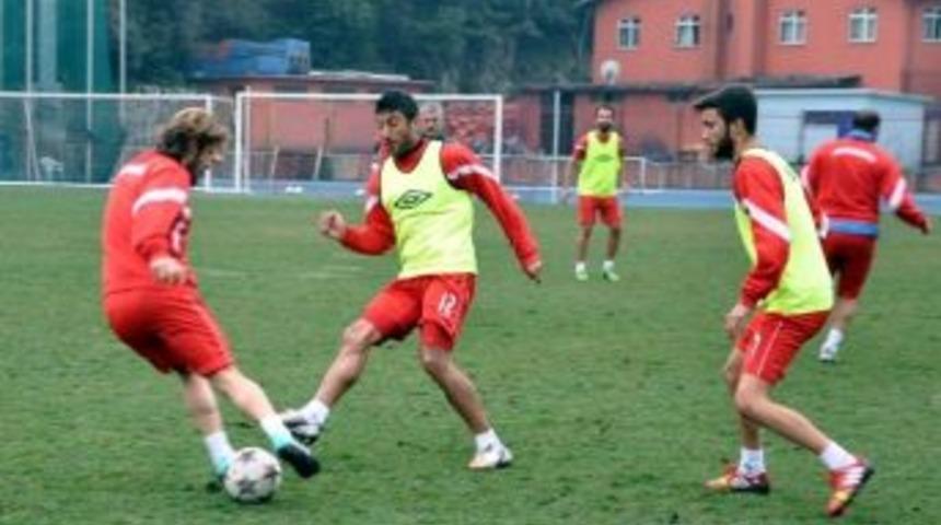 Zonguldak K&ouml;m&uuml;rspor, İneg&ouml;l Gen&ccedil;lerg&uuml;c&uuml;spor Ma&ccedil;ı Hazırlıklarını Tamamladı