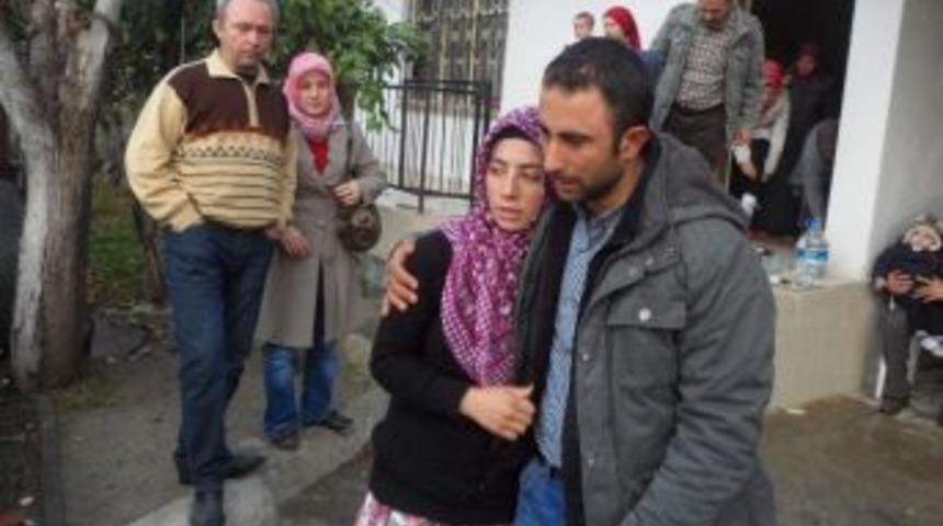 (&ouml;zel Haber) Zeytin Toplarken Ka&ccedil;ırılan Aynur'un Evinde Sevin&ccedil; G&ouml;zyaşı