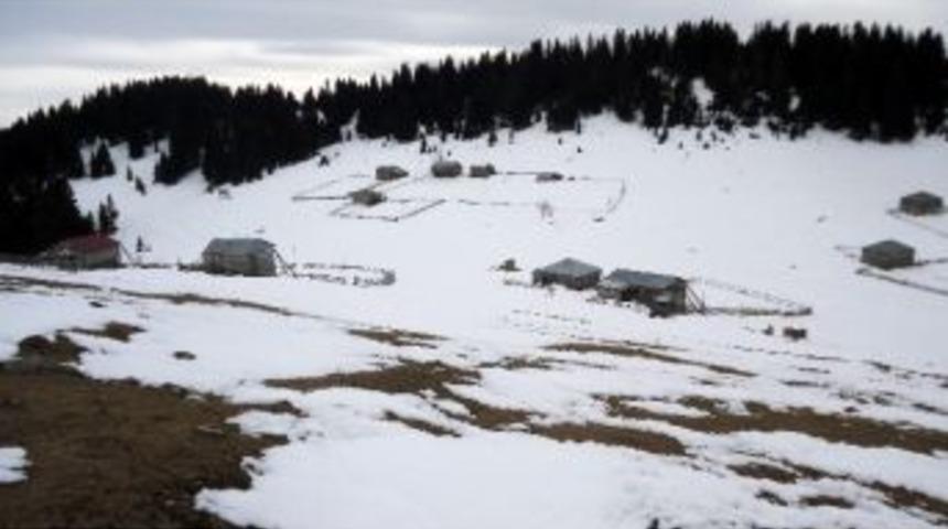 Karaaslan Obası Her Mevsim B&uuml;y&uuml;l&uuml;yor