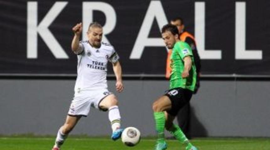 Fenerbah&ccedil;e Hazırlık Ma&ccedil;ında Hannover 96'yı 2-1 Mağlup Etti