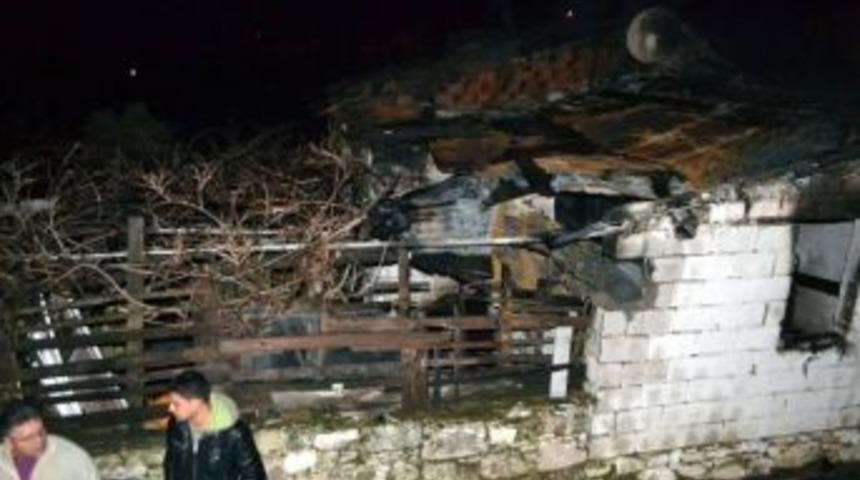 Dat&ccedil;a&rsquo;da Ev Yangını: 1 &Ouml;l&uuml;