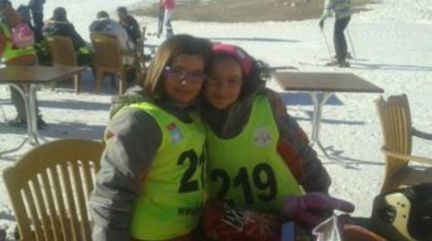 Develili Minik Snowboard&ccedil;ılardan 2 Madalya