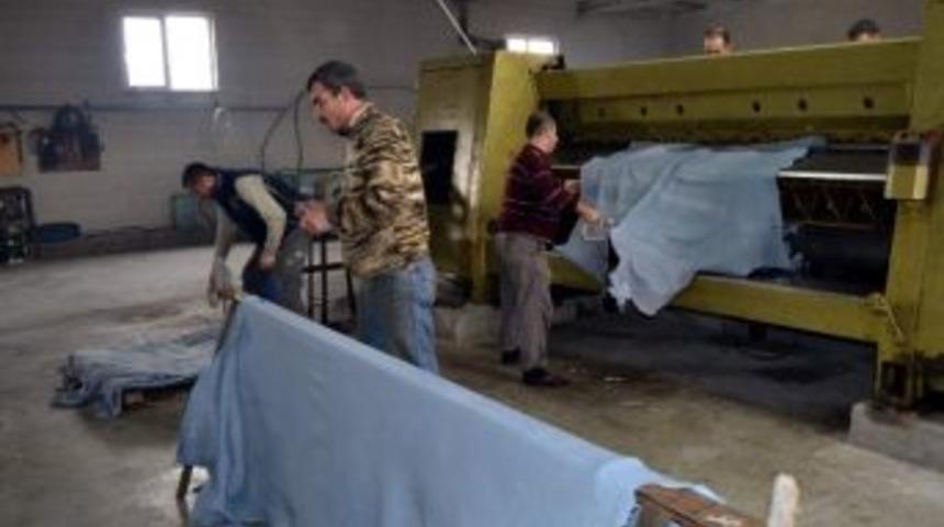 Ayakkabının Ham Maddesi Derinin Y&uuml;zde 93&rsquo;&uuml; Yurt Dışından Geliyor