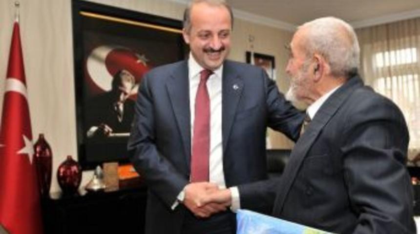 Akg&uuml;l Vatandaşlarla Buluşmaya Devam Ediyor