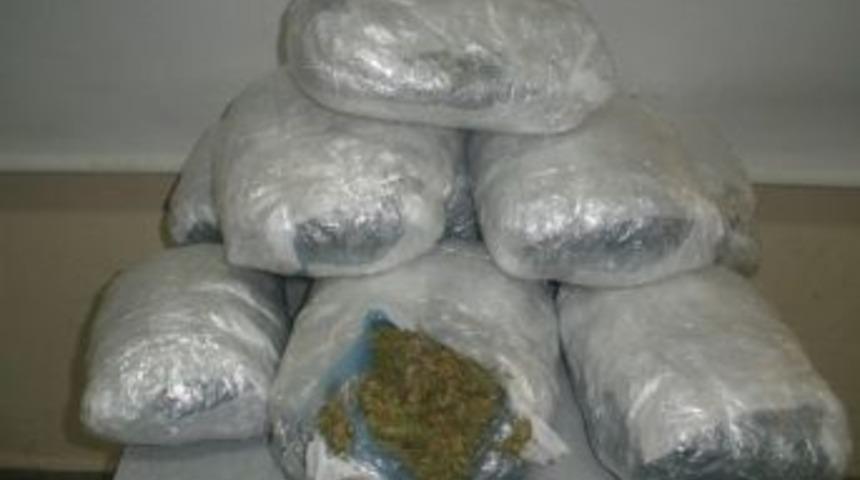 Uyuşturucu Satıcılarına B&uuml;y&uuml;k Darbe