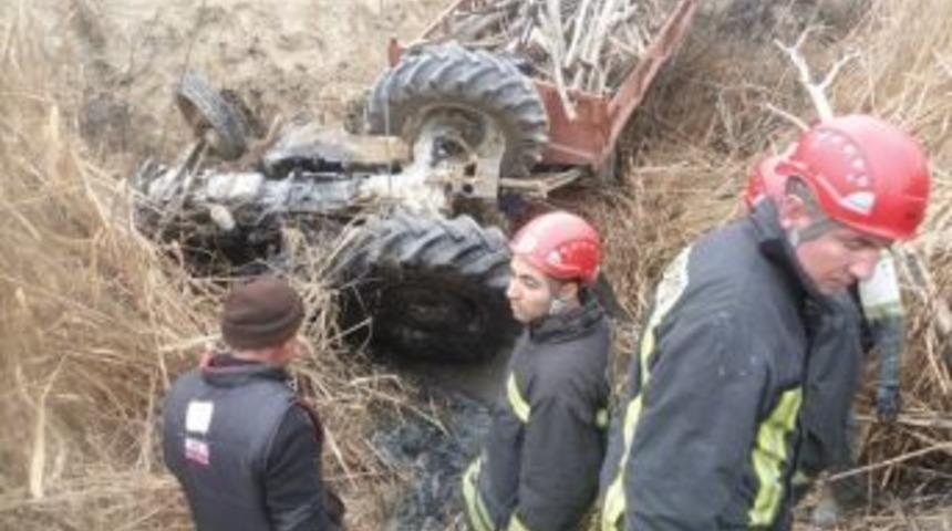 Denizli&rsquo;de Trakt&ouml;r Devrildi: 1 &Ouml;l&uuml;