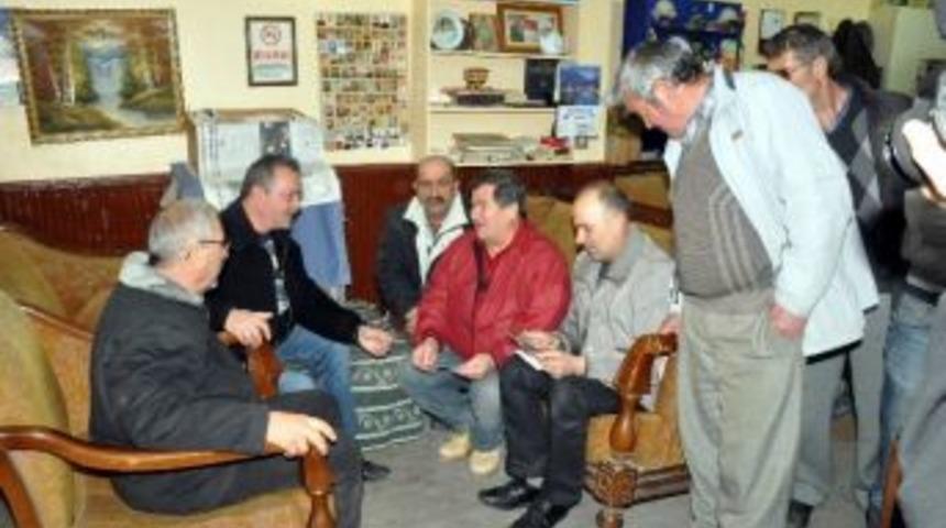 40 Yıl Sonra &Ouml;ğrencileriyle Bir Araya Geldi