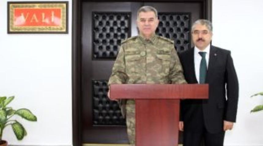 Jandarma Genel Komutanı Y&ouml;r&uuml;k, Vali &Ccedil;ınar&rsquo;ı Ziyaret Etti