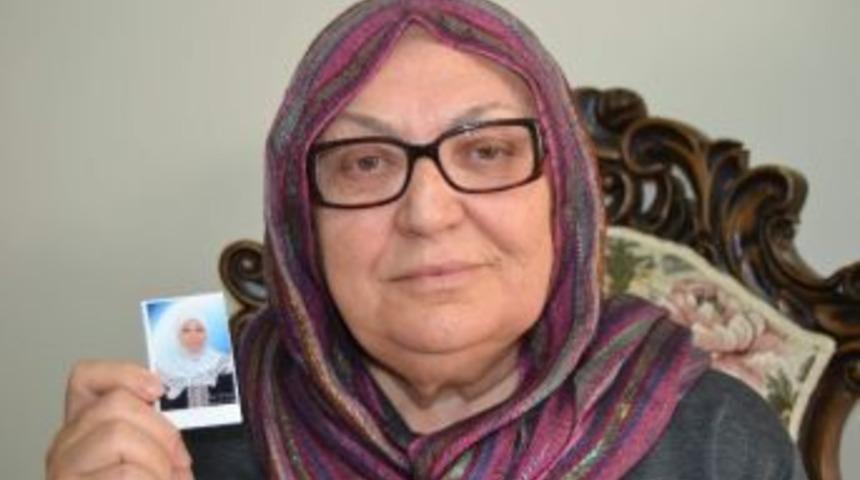 G&uuml;zelleşmek İsteyen 63 Yaşındaki Kadının Botoks &Ccedil;ilesi