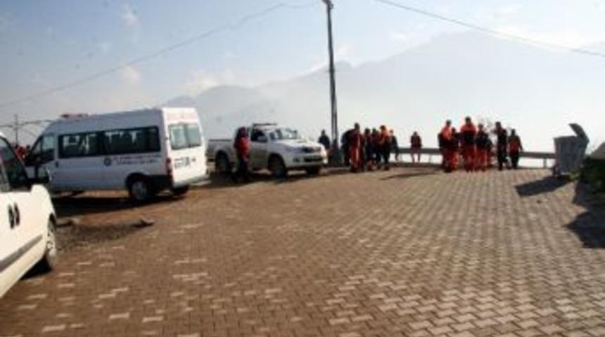 Kayıp &Uuml;steğmenin Cesedini Komando Gibi Aradılar