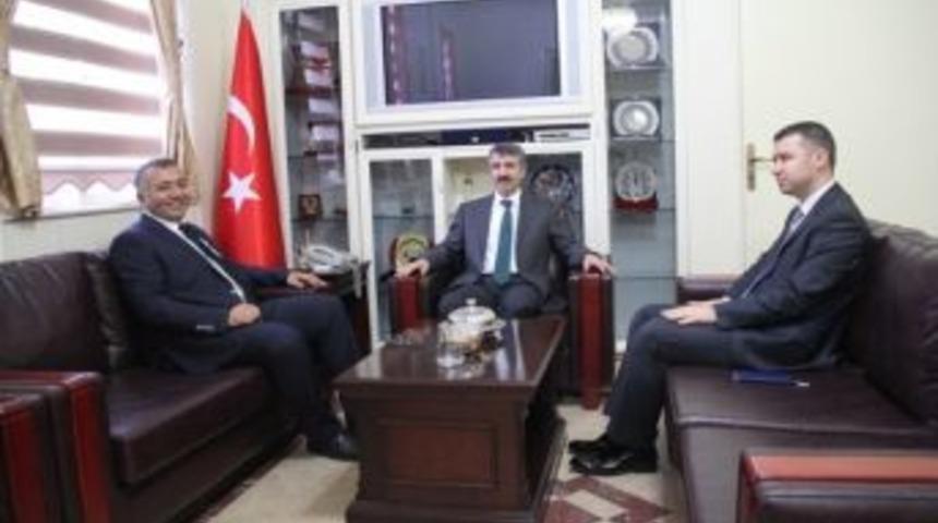 Ordu Valisi &Ccedil;if&ccedil;i, Bayburt Valisi &Uuml;nl&uuml;er'i Ziyaret Etti