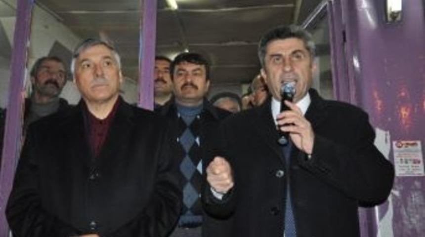 Erkal, Konak Mahallesi&rsquo;ni Ziyaret Etti