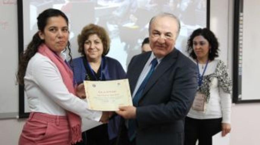 &lsquo;bilimsel Araştırma Projeleri Yazma&rsquo; Konusundaki Eğitim Başarı İle Tamamlandı