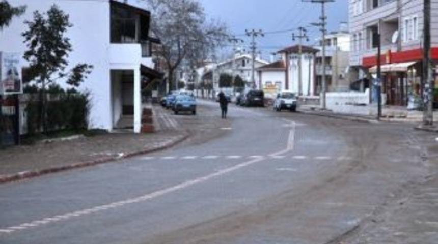 Ak&ccedil;ay'da Turgut Reis Caddesi Yeniden D&uuml;zenlendi