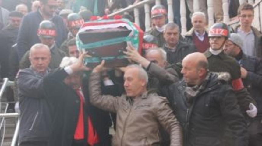 Bodrum&rsquo;da &Ouml;ld&uuml;r&uuml;len Emekli Astsubay &Uuml;nye&rsquo;de Toprağa Verildi