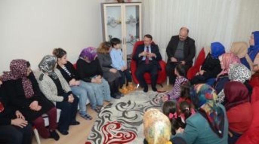 Başkan Karabalık, Bayanlarla Buluşmaya Devam Ediyor