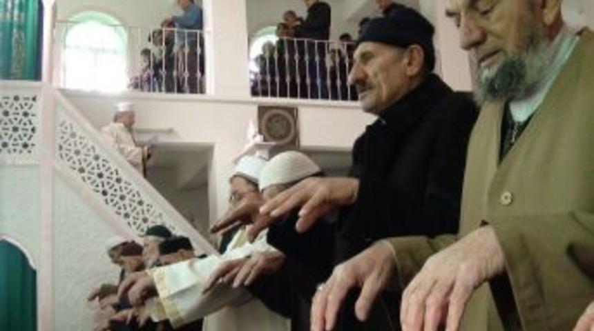 &Ccedil;orum&rsquo;daki Camilerde Yağmur Duası Yapıldı