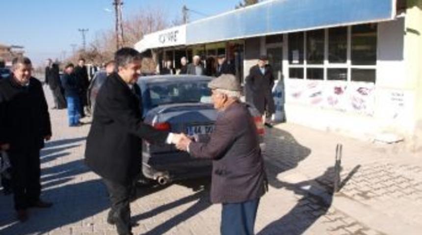 Porgalı Dilek Beldesine Ziyaret Ederek, Semt Pazarı S&ouml;z&uuml; Verdi