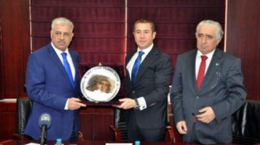 Musul Valisi Nuceyfi Gto&rsquo;da İş Adamları İle Bir Araya Geldi