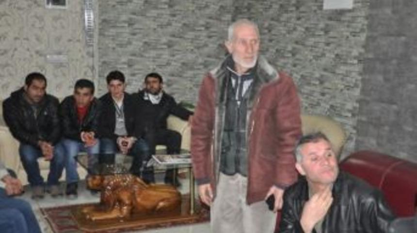 Siirt Belediyesi&rsquo;nde &Ccedil;alışan İş&ccedil;ilerden Sendika Talebi