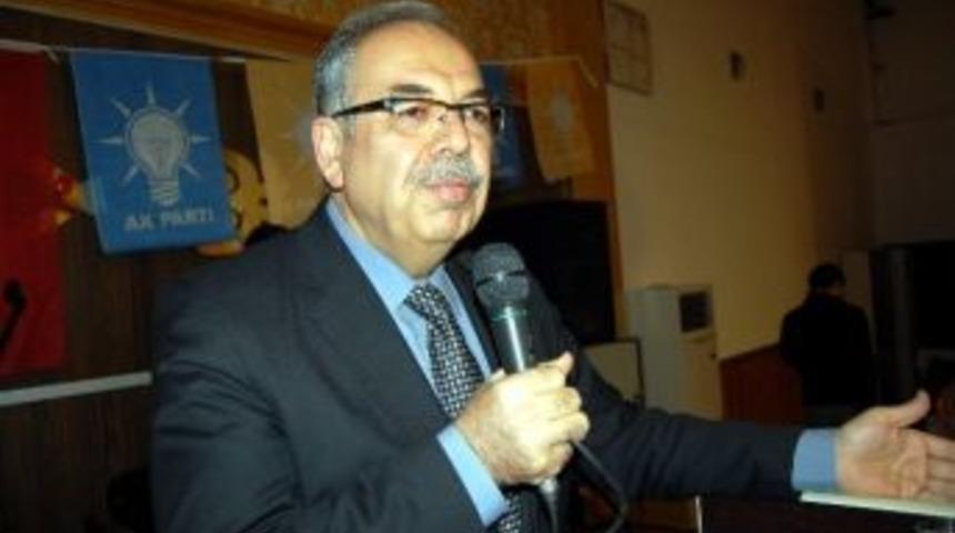 Kutlu&rsquo;nun Toplantısına Cumhuriyet Mahallesi Sakinlerinden B&uuml;y&uuml;k İlgi