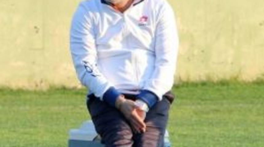 Adanaspor, Karşıyaka Ma&ccedil;ı Hazırlıklarını S&uuml;rd&uuml;r&uuml;yor