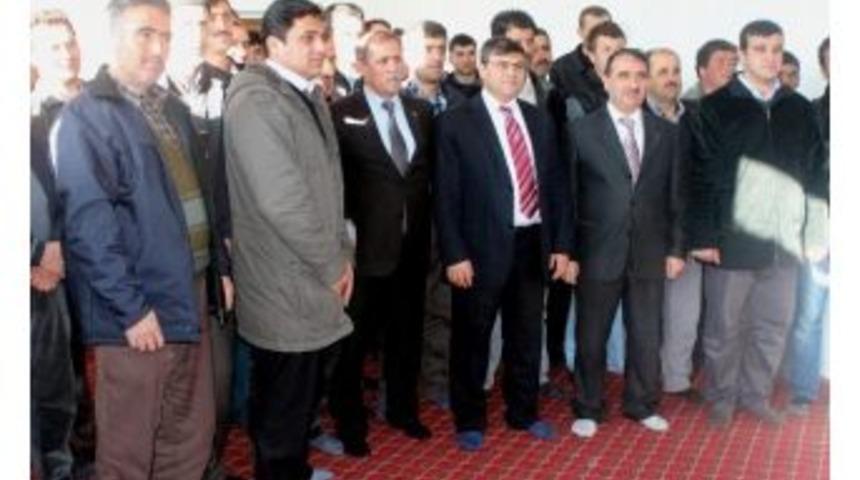 Beyşehir&rsquo;de K&ouml;yl&uuml;ler Hayvancılığı Kursunda &Ouml;ğreniyor