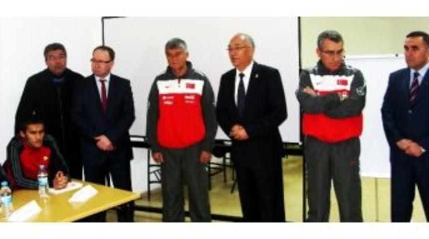 C Antren&ouml;r Lisans Kursu Sona Erdi