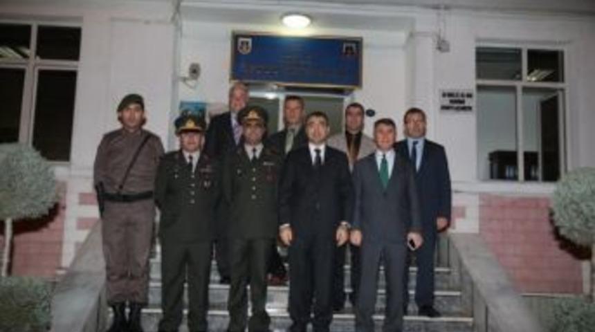 Vali Toprak, İl&ccedil;e Ziyaretlerine &Ouml;demiş&rsquo;le Devam Etti: