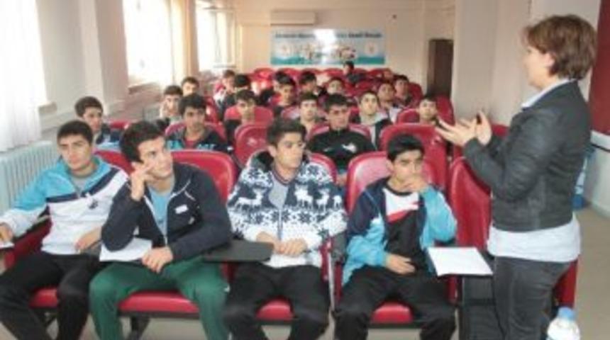 Mersin&rsquo;de Sporculara Doping Eğitimi
