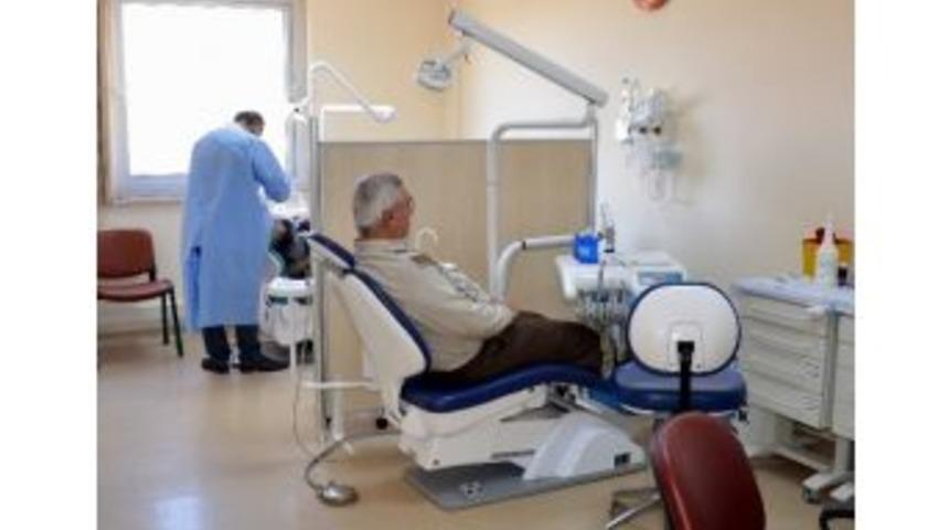 Eskişehir Ağız Ve Diş Sağlığı Hastanesi&rsquo;nde 2013 Yılı &Ccedil;alışmaları