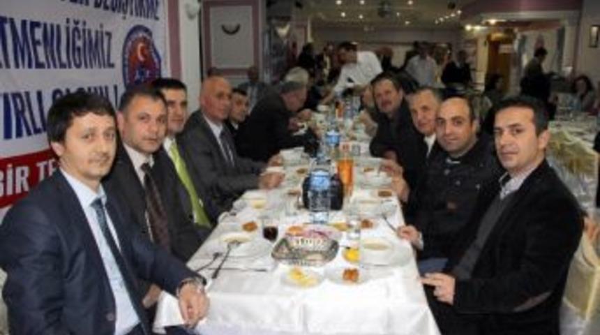 Eğitim &Ccedil;alışanları Yemekte Buluştu