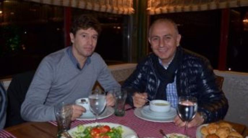 Kayserispor Yeni Hocası İle Yemekte Tanıştı