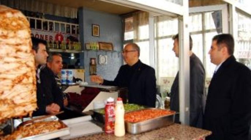 H&uuml;srev Kutlu, Esnaf Ziyaretlerini S&uuml;rd&uuml;r&uuml;yor