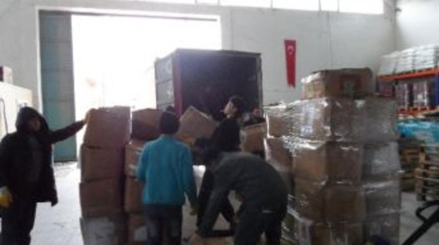 Kelkit İl&ccedil;e Kaymakamlığı&rsquo;ndan Suriyelilere Yardım