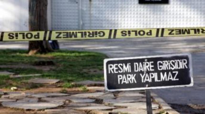 Kaymakamlık Lojmanı &Ouml;n&uuml;nde Ş&uuml;pheli Paket