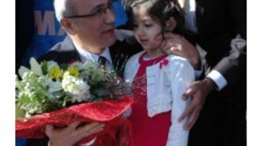 Bakan Elvan Karaman'da