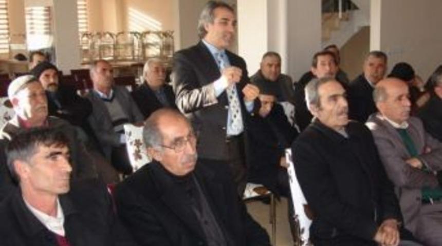 Bakırhan Muhtarlarla Bir Araya Geldi