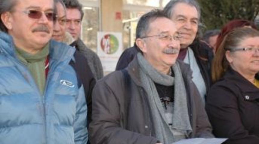 Eskişehir'de, "tutuklular Serbest Bırakılsın" Eylemi