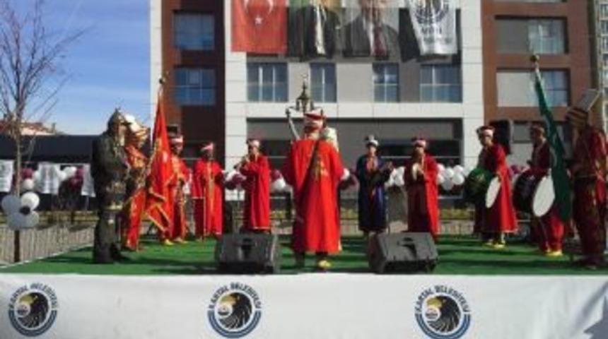 Balkanlılar K&uuml;lt&uuml;r Ve Dayanışma Derneği&rsquo;ne Mehterli A&ccedil;ılış