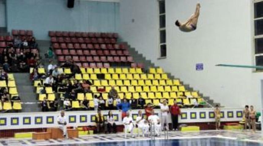 Samsun&rsquo;da Kış Kupası Atlama Şampiyonası