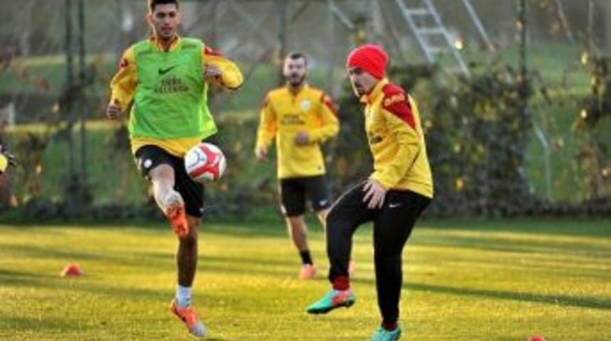 Galatasaray, Devre Arası Hazırlıklarını S&uuml;rd&uuml;rd&uuml;