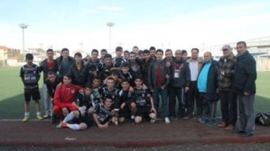 Yalova 1. Amat&ouml;r K&uuml;menin Şampiyonu Doğuşspor Oldu