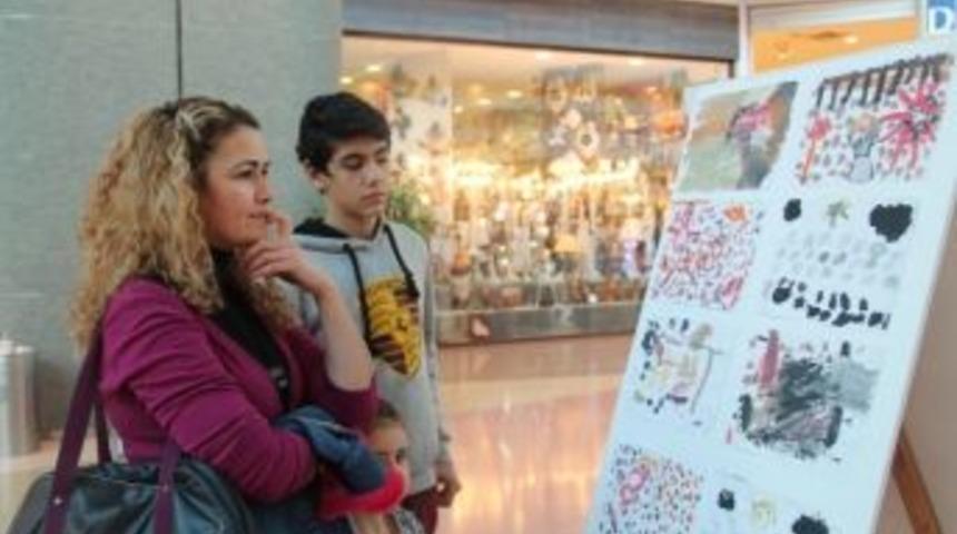 2013 Optimum Outlet &Ccedil;ocuk Kul&uuml;b&uuml; Sergisi A&ccedil;ıldı