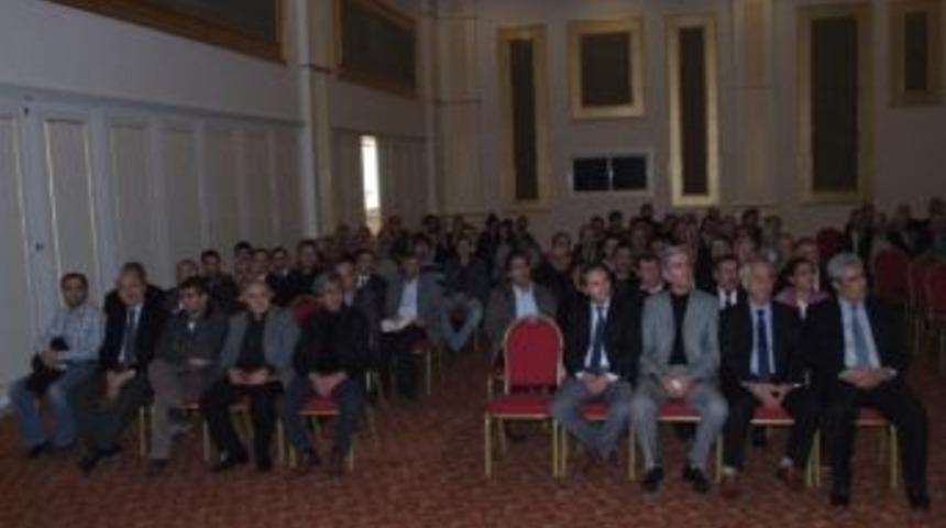 Okul M&uuml;d&uuml;rlerine &ldquo;y&ouml;neticilik Ve Eğitim Liderliği&rdquo; Konferansı Verildi