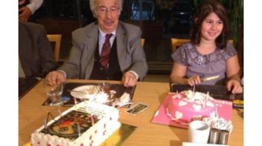 Hanedandan &Ccedil;ifte Doğum G&uuml;n&uuml; Kutlaması