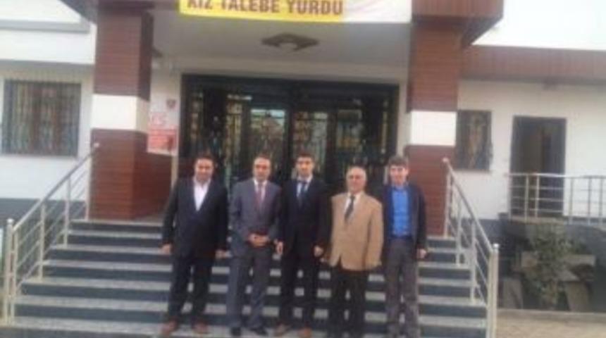 Ak Parti Diyarbakır Milletvekili Cuma İ&ccedil;ten&rsquo;e Plaket