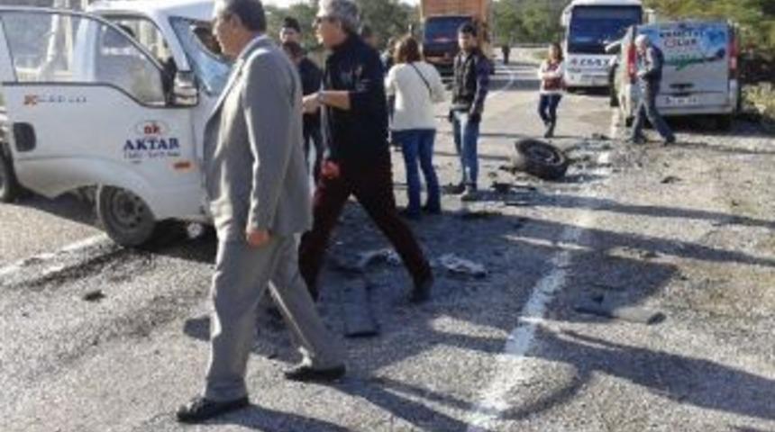 Marmaris&rsquo;te Trafik Kazası, 1&rsquo;i Ağır 3 Yaralı