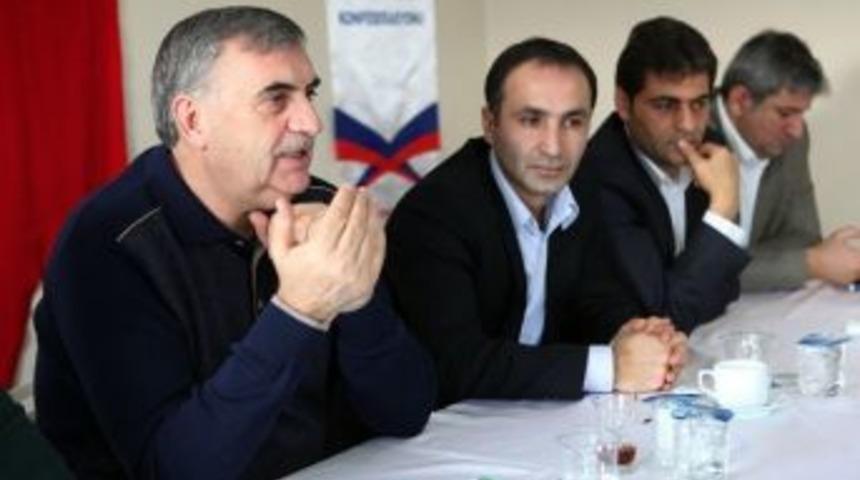 (d&uuml;zeltme Haber) Başkan To&ccedil;oğlu Şehrin Geriye Gittiği İddialarına Cevap Verdi: